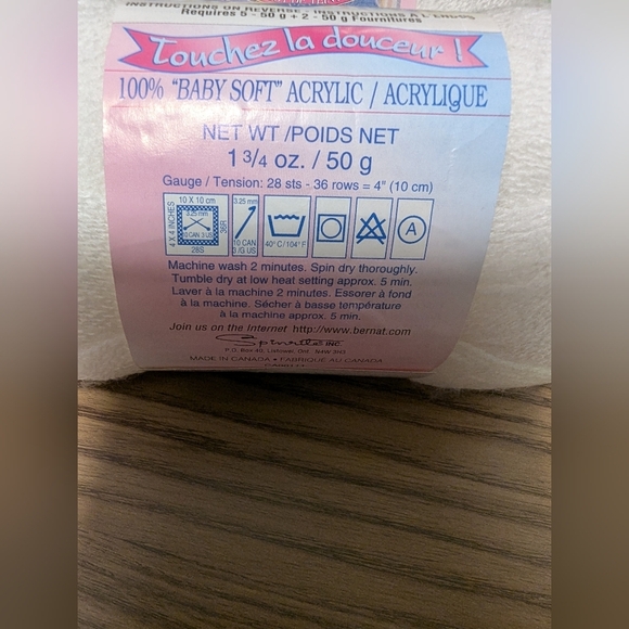 Vintage Bernat Baby Soft Yarn Bundle 6 Skiens 2 white 3 Verigated 1 Yellow - Picture 5 of 11